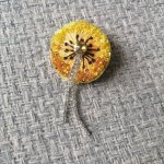 Брошь одуванчик