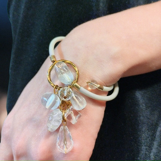 Браслет из хрусталя
