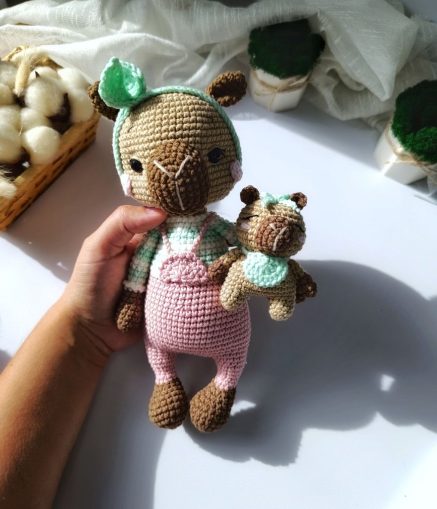 Игрушка «Капибара с малышом»