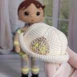 Кукла вязаная интерьерная «Пожарный»