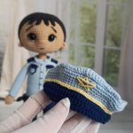Кукла вязаная интерьерная «Полицейский»