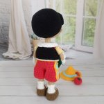 Кукла вязаная интерьерная «Пиноккио»