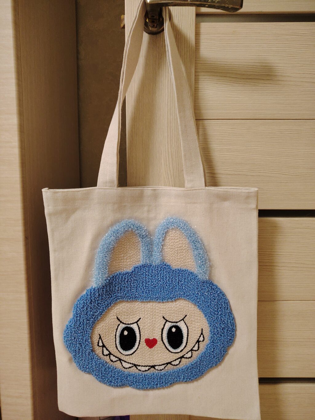 Шопер с ковровой вышивкой