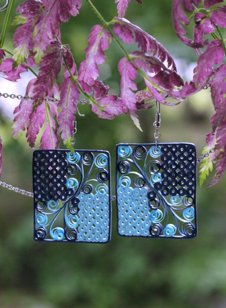 Геометрические серьги прямоугольники квиллинг