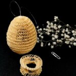 Пасхальное бежевое «Яйцо Фаберже» квиллинг.