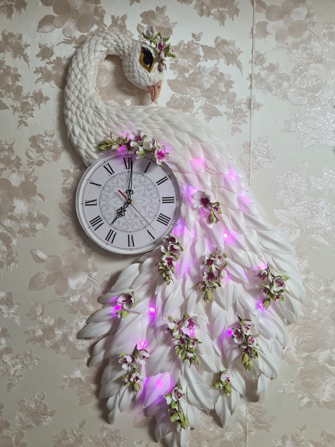 Часы Жар Птица со светящимся хвостом