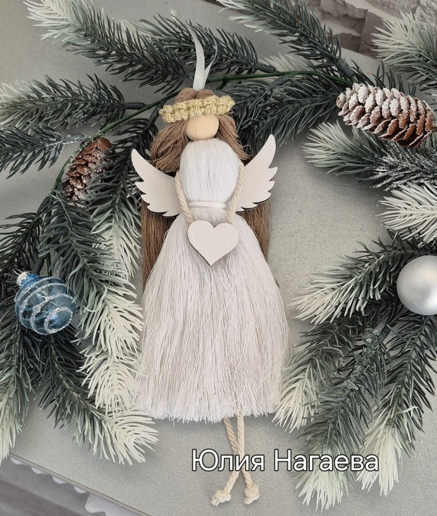 Ангел-куколка макраме