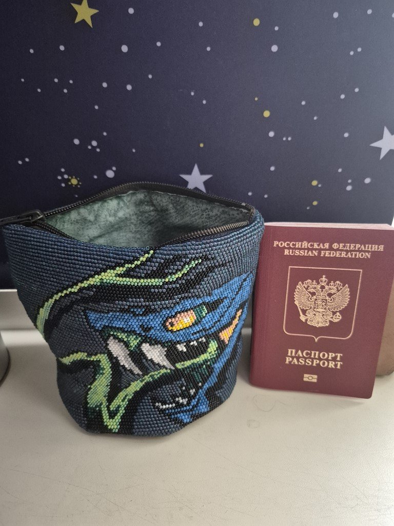 Косметичка из бисера