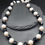 Бусы с жемчугом и агатом