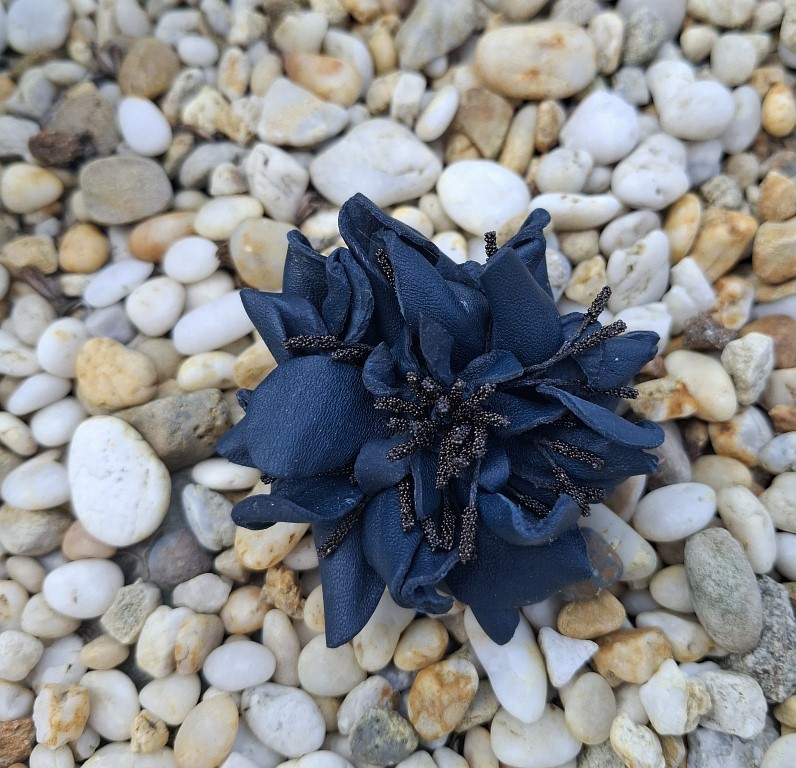 Брошь «цветок»