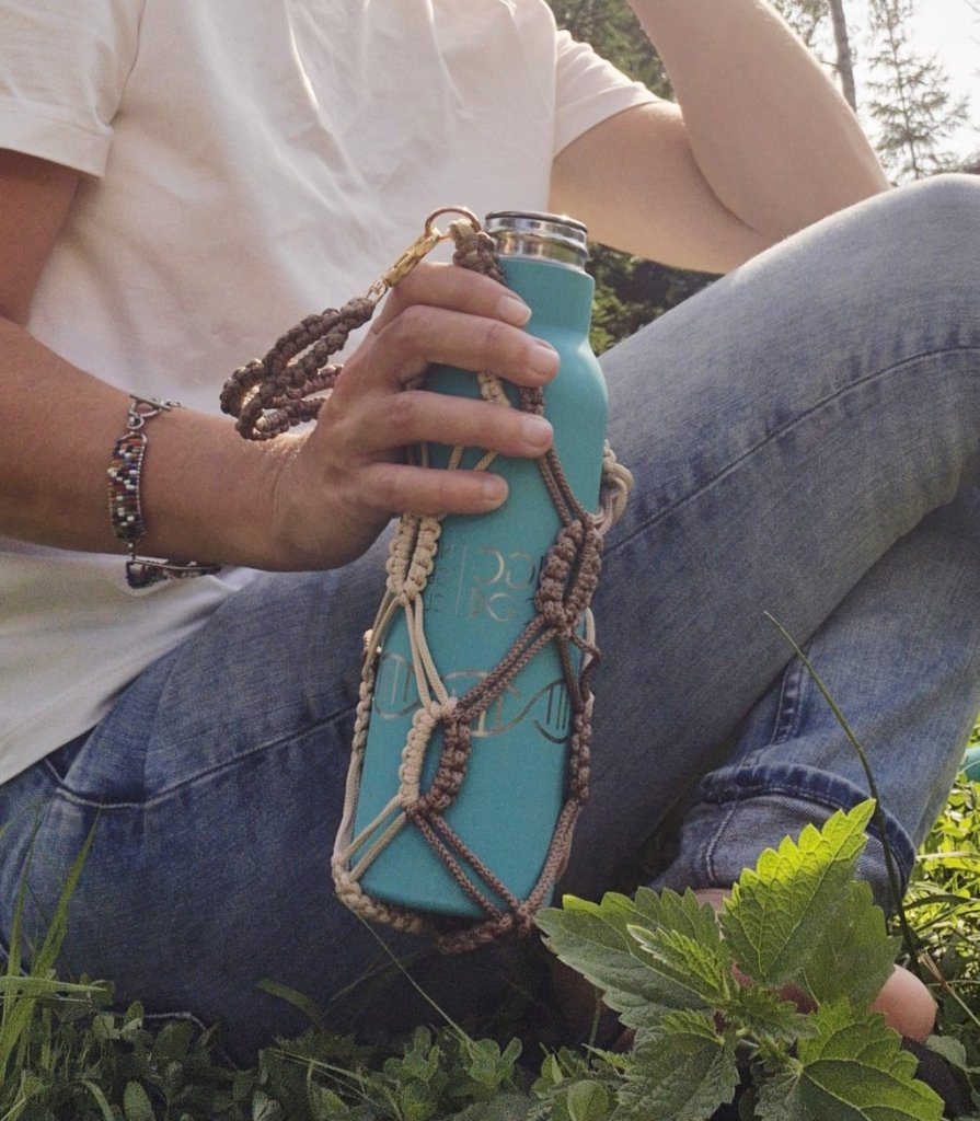 Сумка для телефона и бутылочница макраме