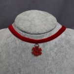 Чокер с цветком