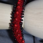 Браслет из бисера
