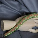 Двухсторонний браслет из бисера