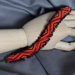 Двухсторонний браслет из бисера