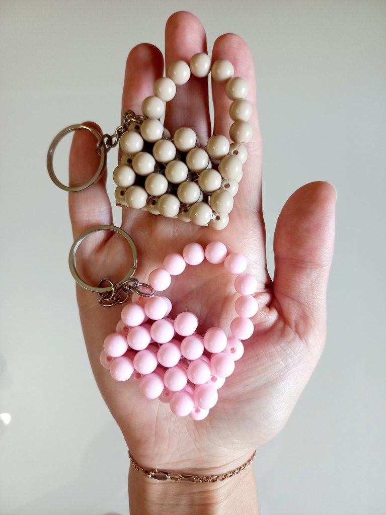 Брелок из бусин «Мини-сумочка»