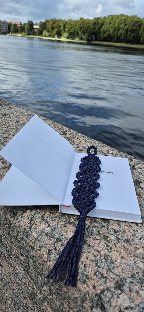 Закладка для книги макраме