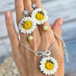 Комплект бижутерии «Ромашки&черепа «