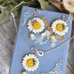 Комплект бижутерии «Ромашки&черепа «