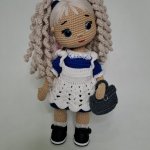 Куколка-школьница