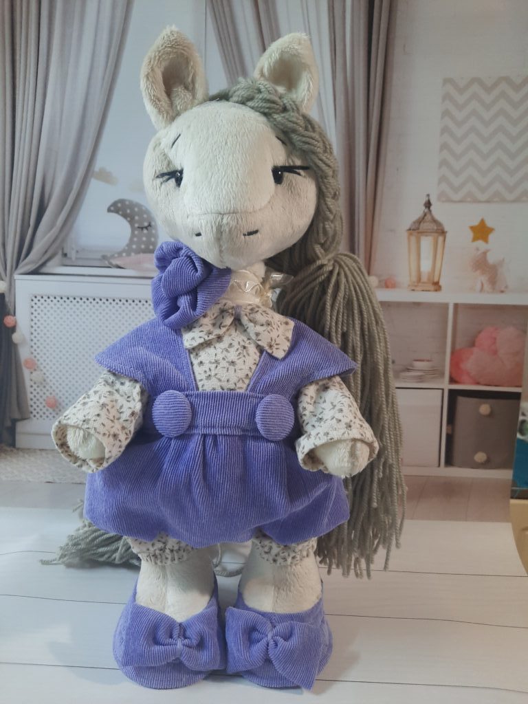 Лошадка символ 2026года