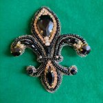 Брошь Геральдическая лилия