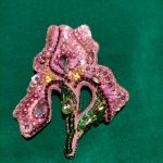 Брошь Цветок ириса