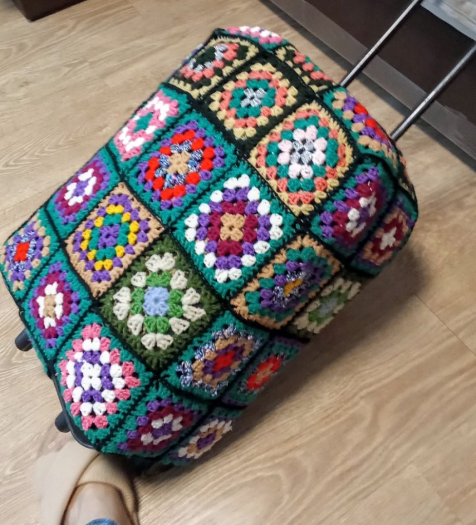 Чехол для чемодана