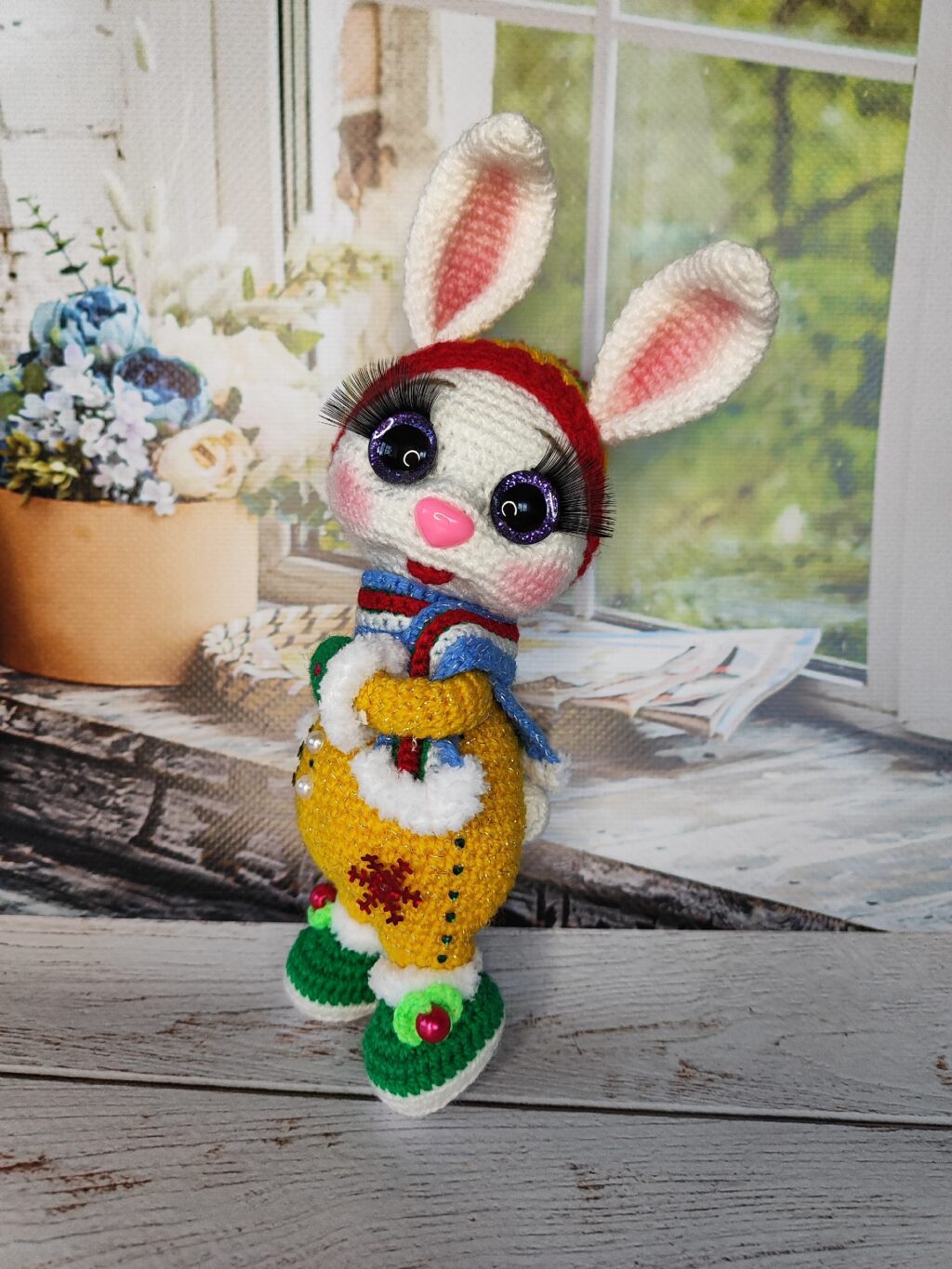 Новогодний Зайчик в сапожке