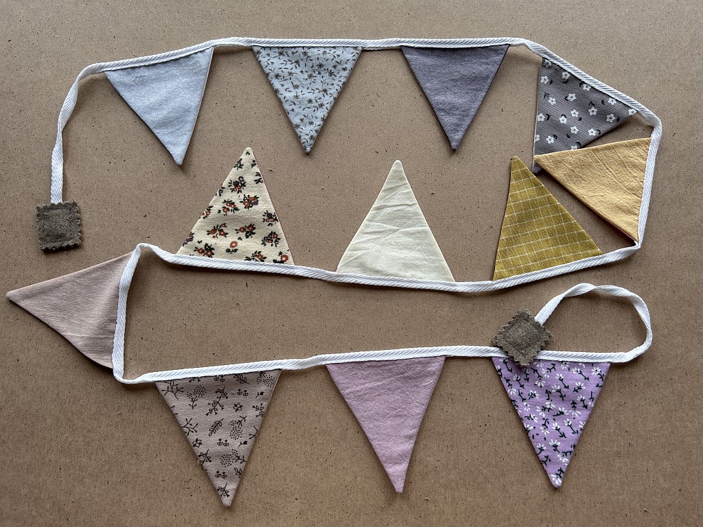 Гирлянда тканевая двухсторонняя