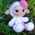 Малыши в костюмах