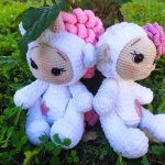 Малыши в костюмах