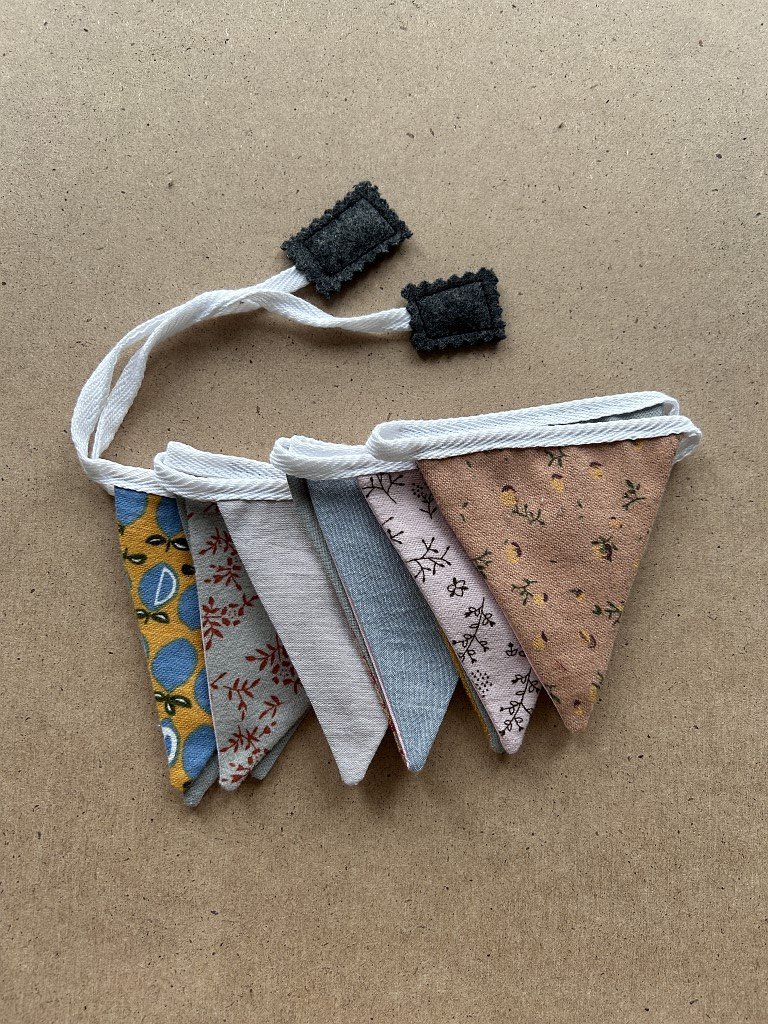 Гирлянда тканевая двухсторонняя