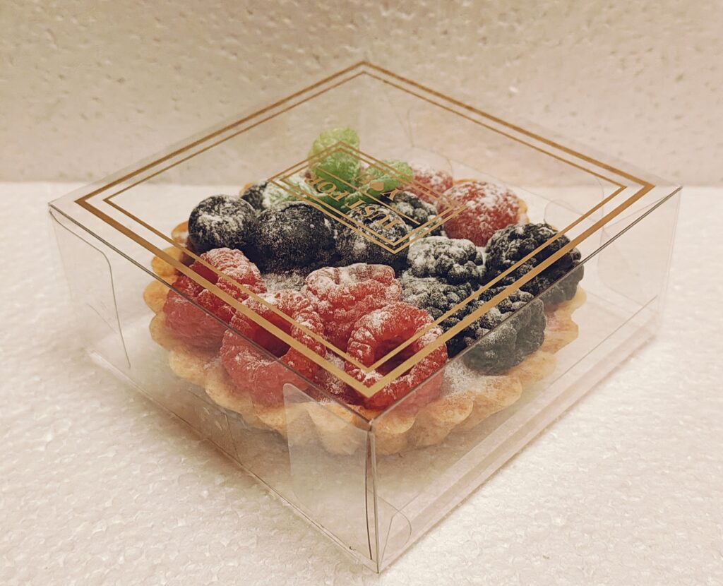 Сувенирное мыло: Корзиночка песочная большая с ягодами