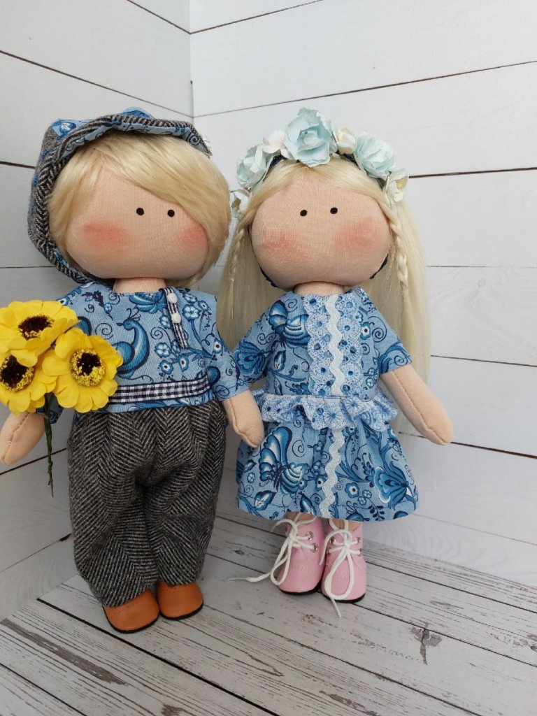 Куклы в русских костюмах