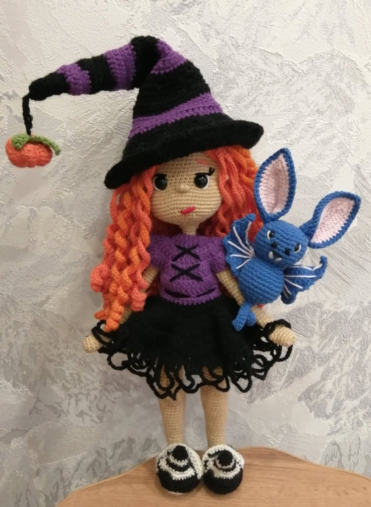 Кукла вязаная Ведьмочка