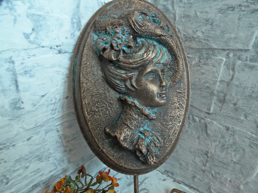 Панно-вешалка,ключница.