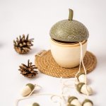 Деревянная гирлянда «Желудь»