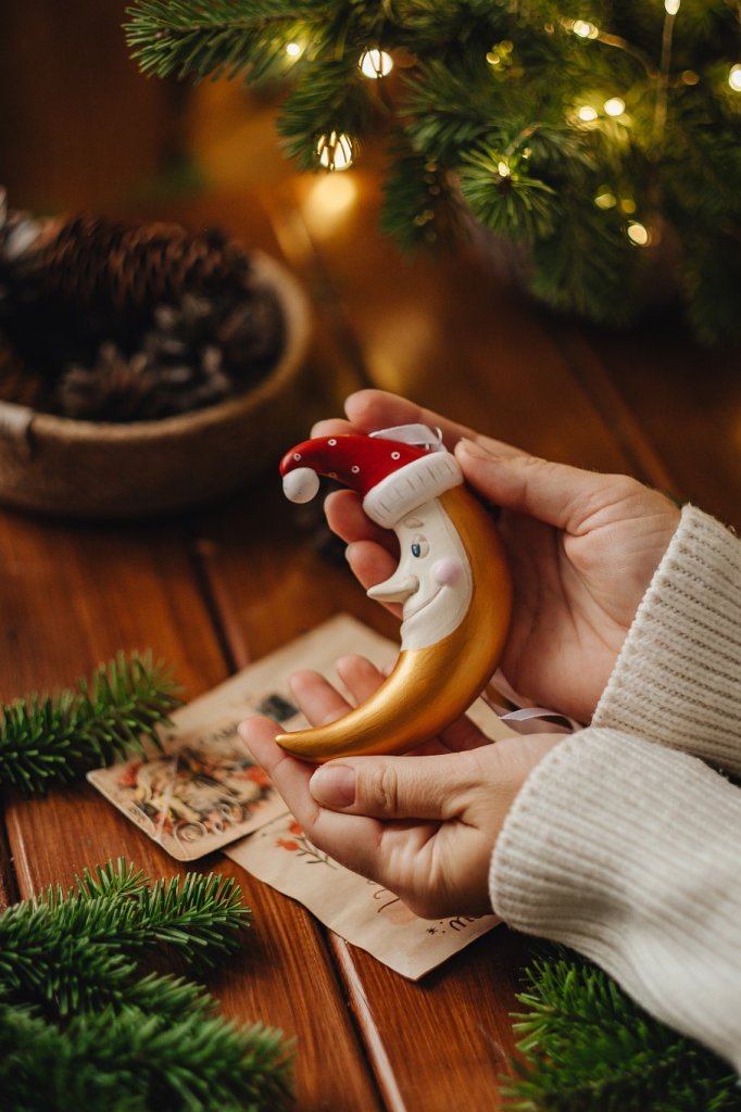 Ёлочная игрушка «Месяц»