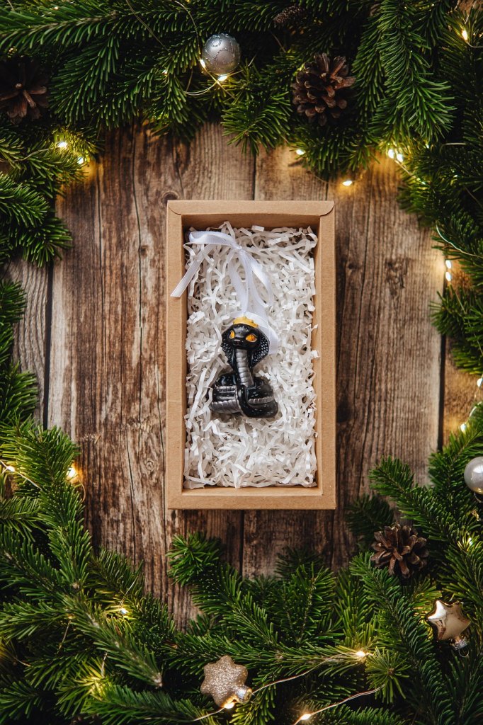 Ёлочная игрушка «Кобра»