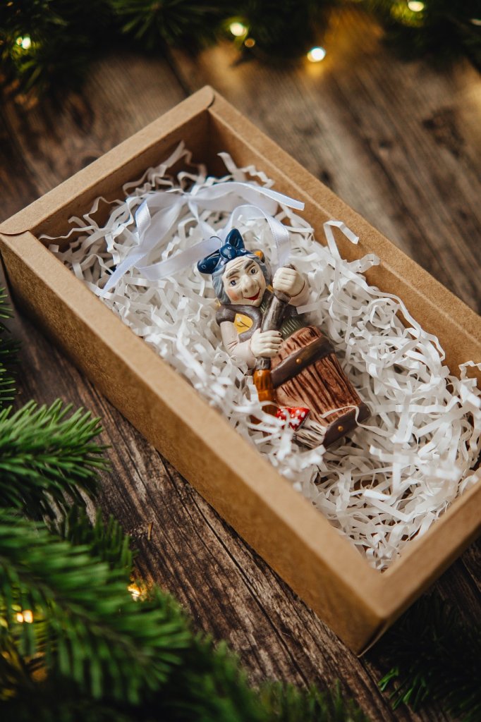 Ёлочная игрушка «Бабушка Яга»