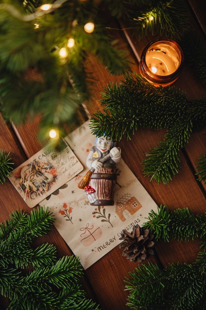 Ёлочная игрушка «Бабушка Яга»