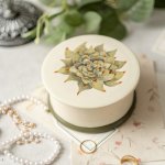 Шкатулка деревянная