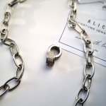 Колье кубик гематин