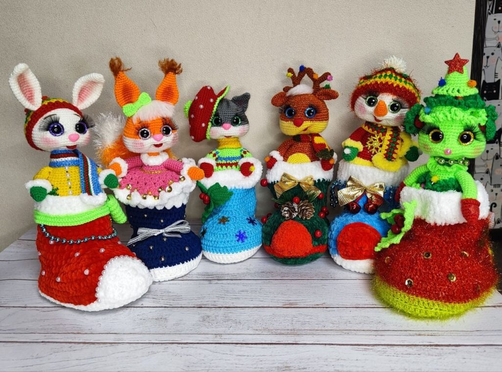 Новогодний Зайчик в сапожке