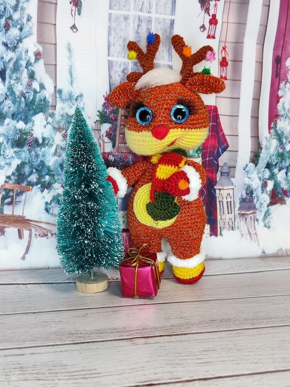 Новогодний Оленёнок в сапожке