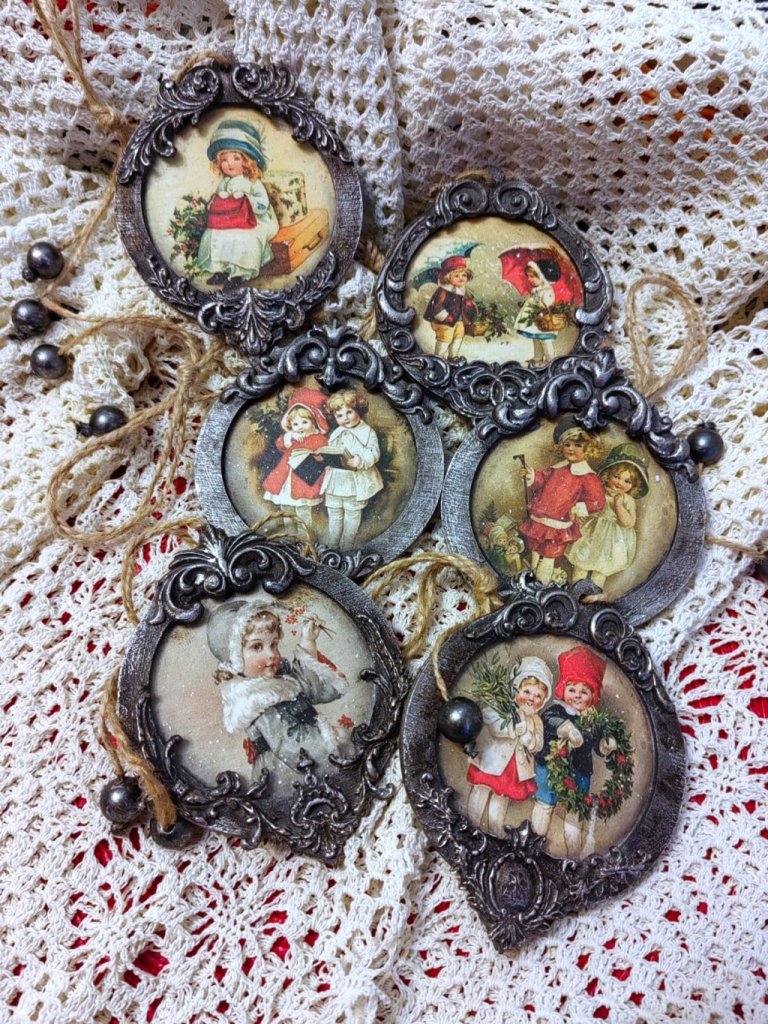 Новогодние медальоны