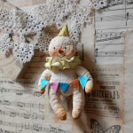 Авторская ватная игрушка «Цирковые снеговички»