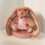 Плюшевая зайка Лола в стиле Тедди