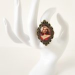 Винтажное безразмерное кольцо «Мэрлин Монро»